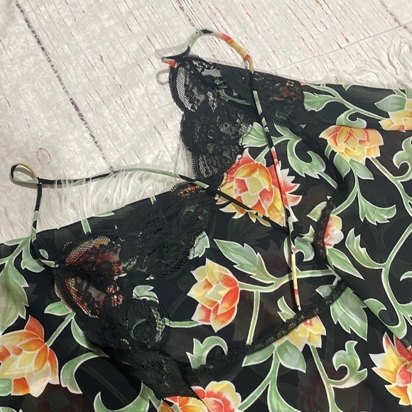 Natori Vintage Rose Floral Semi Sheer Lace Trim Slip Dres - Picture 11 of 11